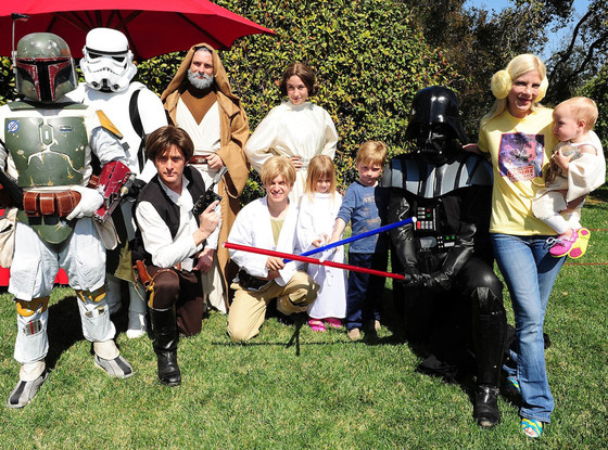 Tori Spelling, Liam, Stella, Hattie, Finn, Star Wars Tori Spelling, Liam, Stella, Hattie, Finn, Star Wars